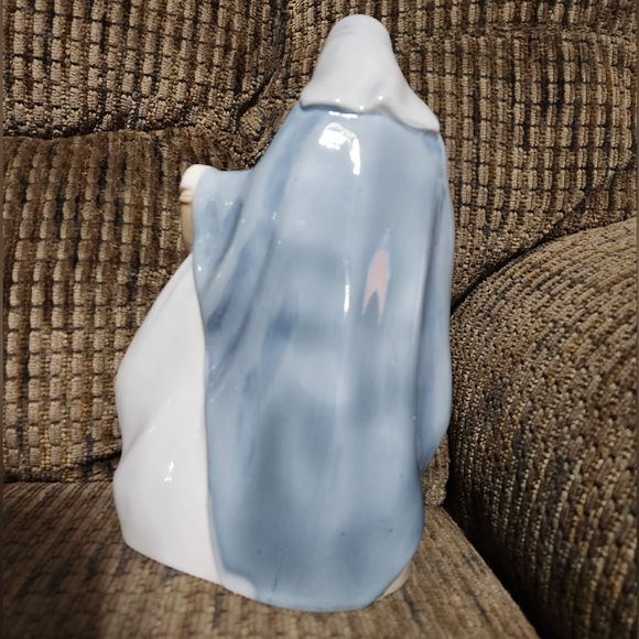 Nativity Scene Ceramic Figure Jesus Mary Joseph Glossy 10in Beautiful - Picture 6 of 9